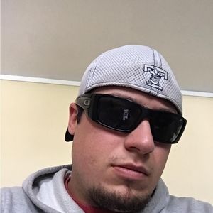 Meet your Posher, Tj